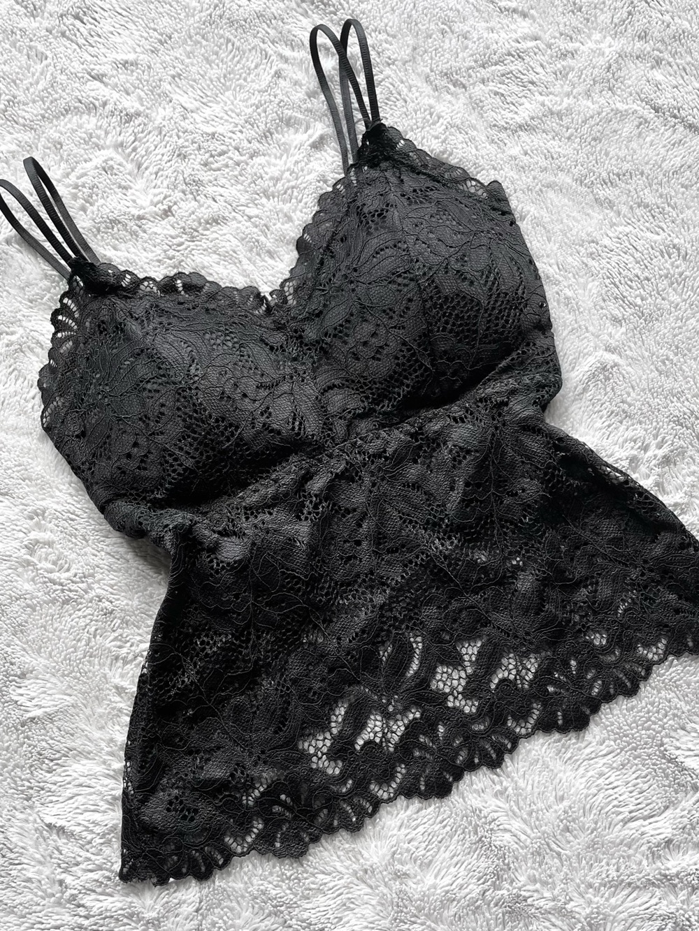 Black Lace Camisole Top with Scalloped Hem - Picture 2 of 5